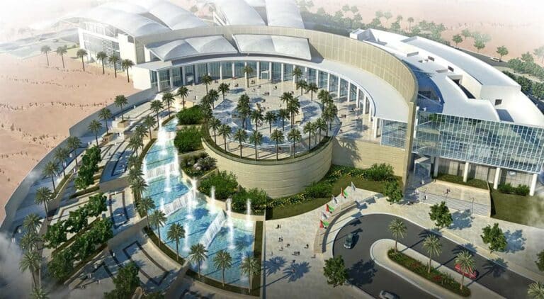 منحة جامعة دبي الدولية للبكالوريوس في الإمارات 2021