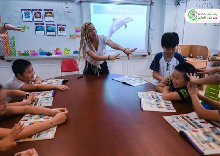فرصة عمل في الصين لتدريس اللغة الإنجليزية براتب مغري وتمويل كامل